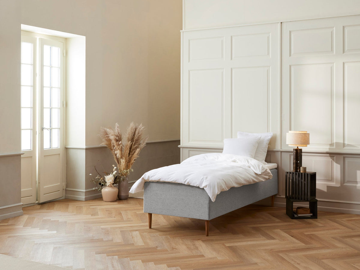 stockholm-modal-box-lysegra-80x200-cm