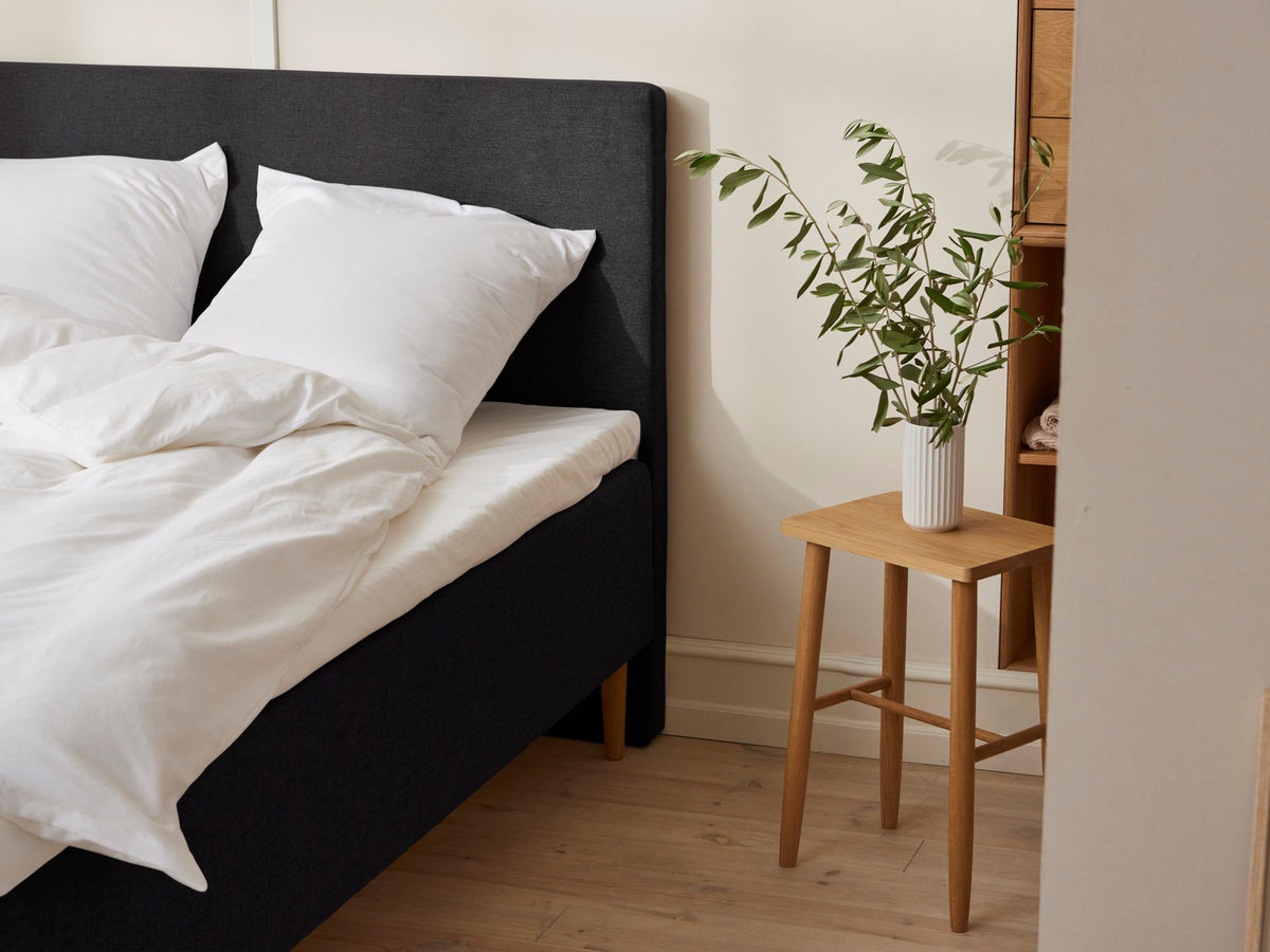 tromso-modal-box-sort-105x210-cm