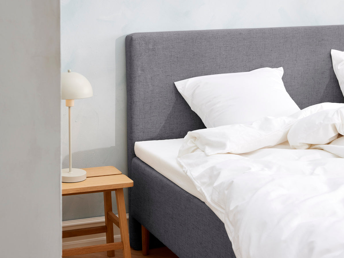 Fabrikkens - Kølende | Boxmadras (Antracit) 210x210 cm.