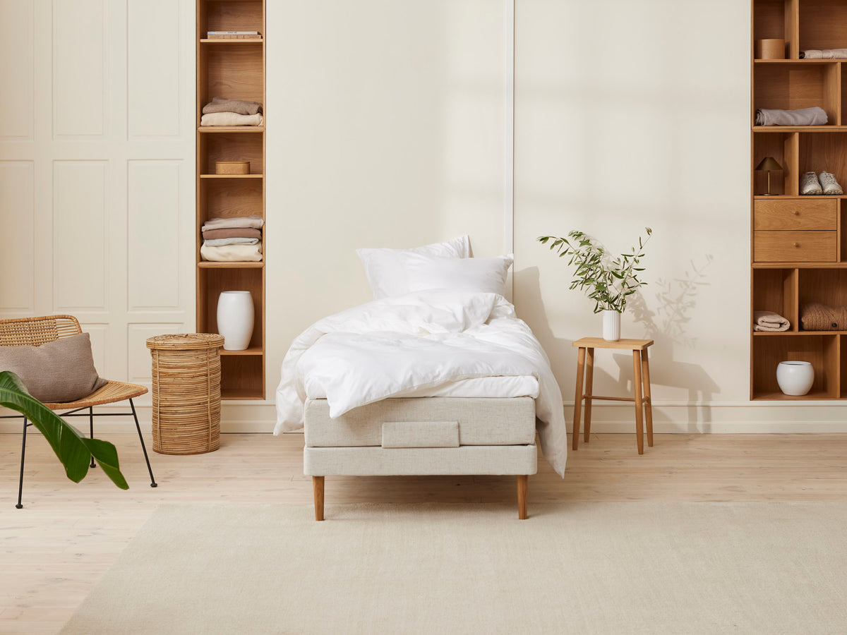 Fabrikkens - Trykaflastende | Elevation (Sand) 90x210 cm.